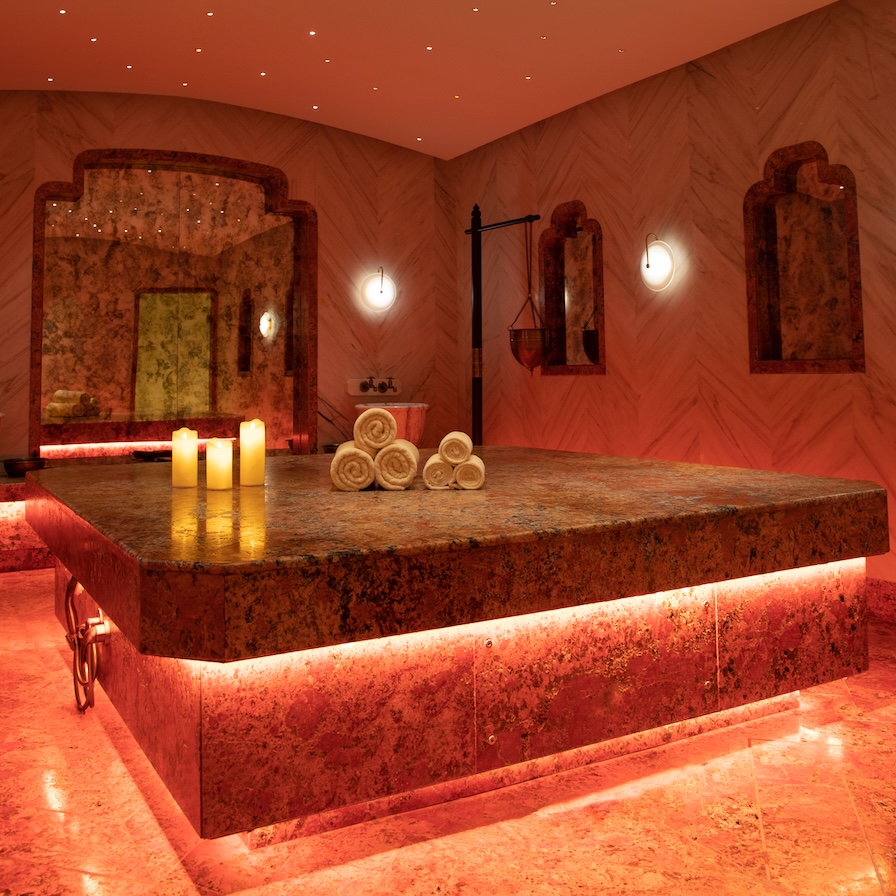 Spa, massage & modelage